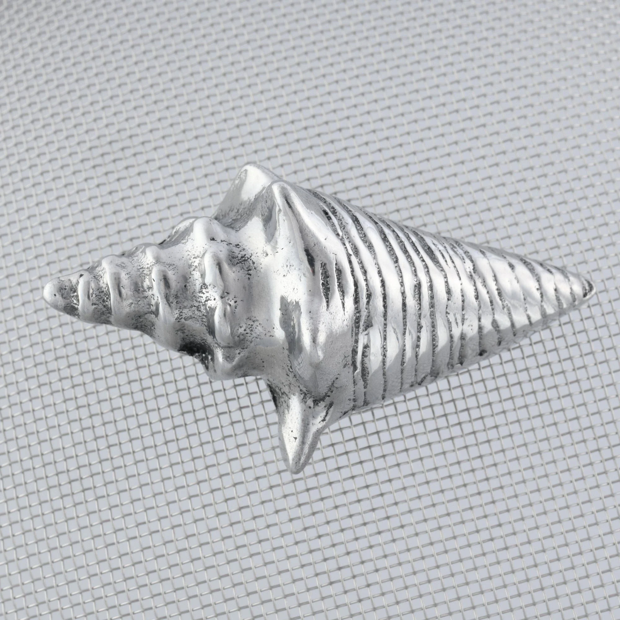 Arthur Court Conch Shell Stainless Mesh Picnic Cover - Image 4