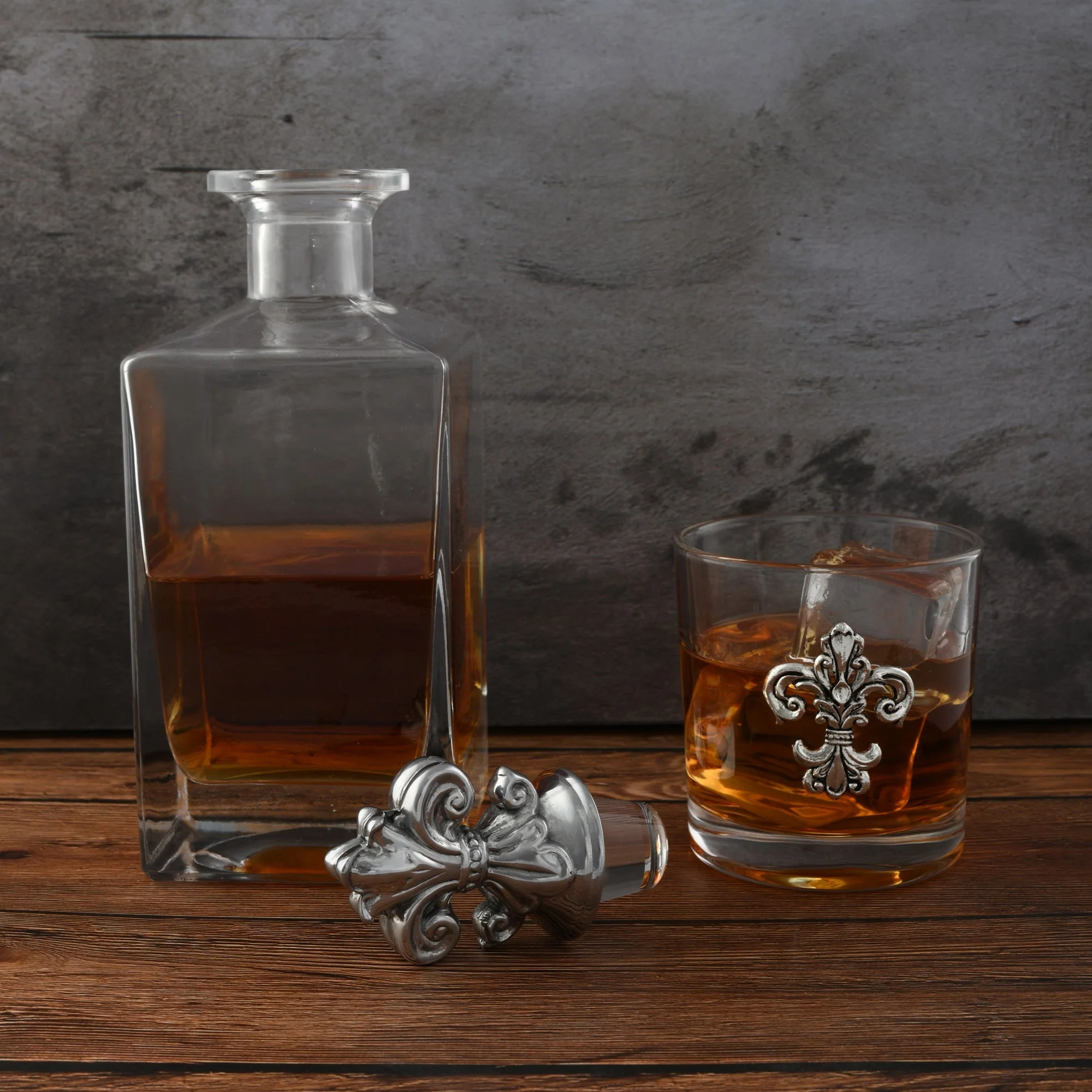 Arthur Court Decanter Set with glasses (2) - Fleur-de-lis - Image 2