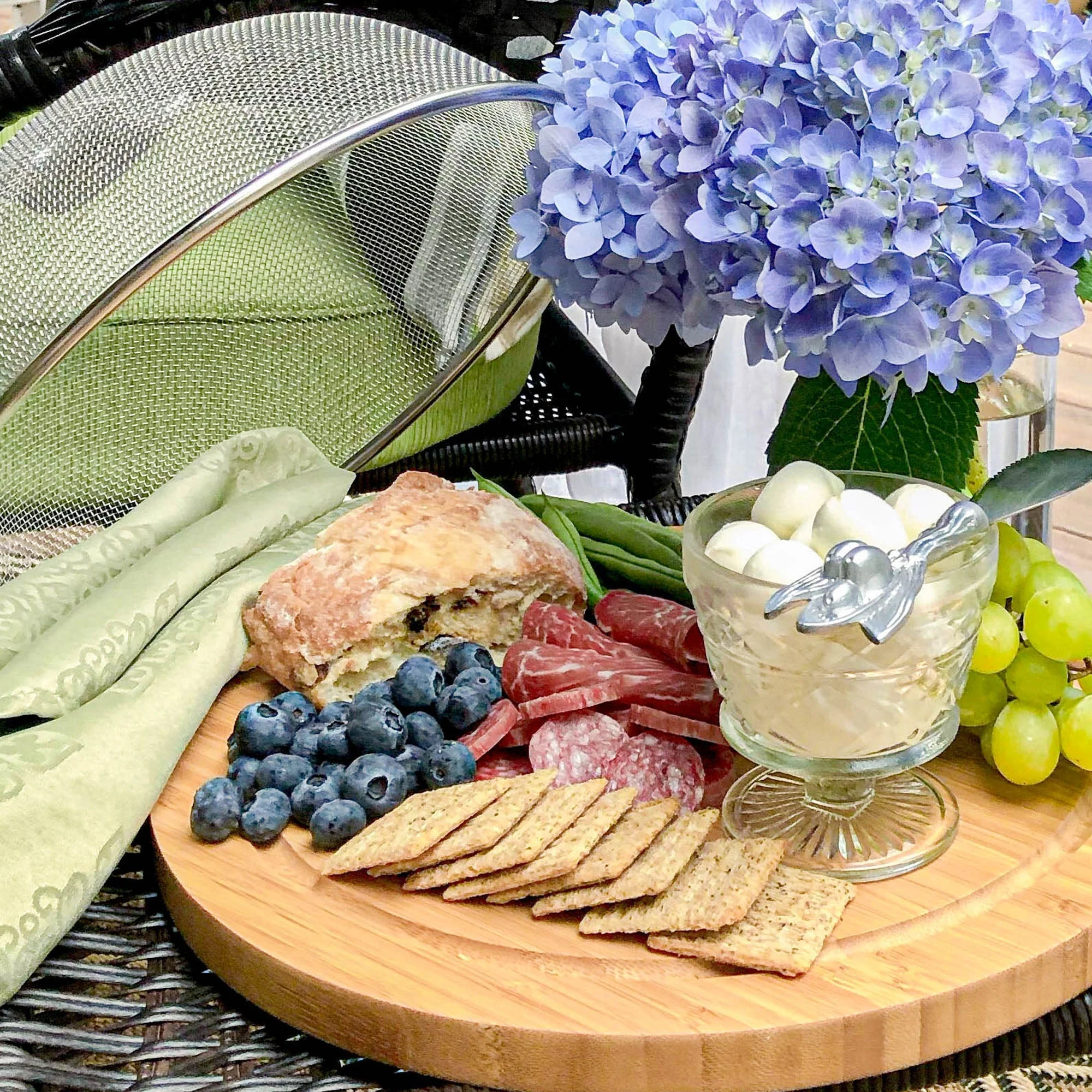 Arthur Court Picnic Cheese Board / Spreader - Olive - Image 4