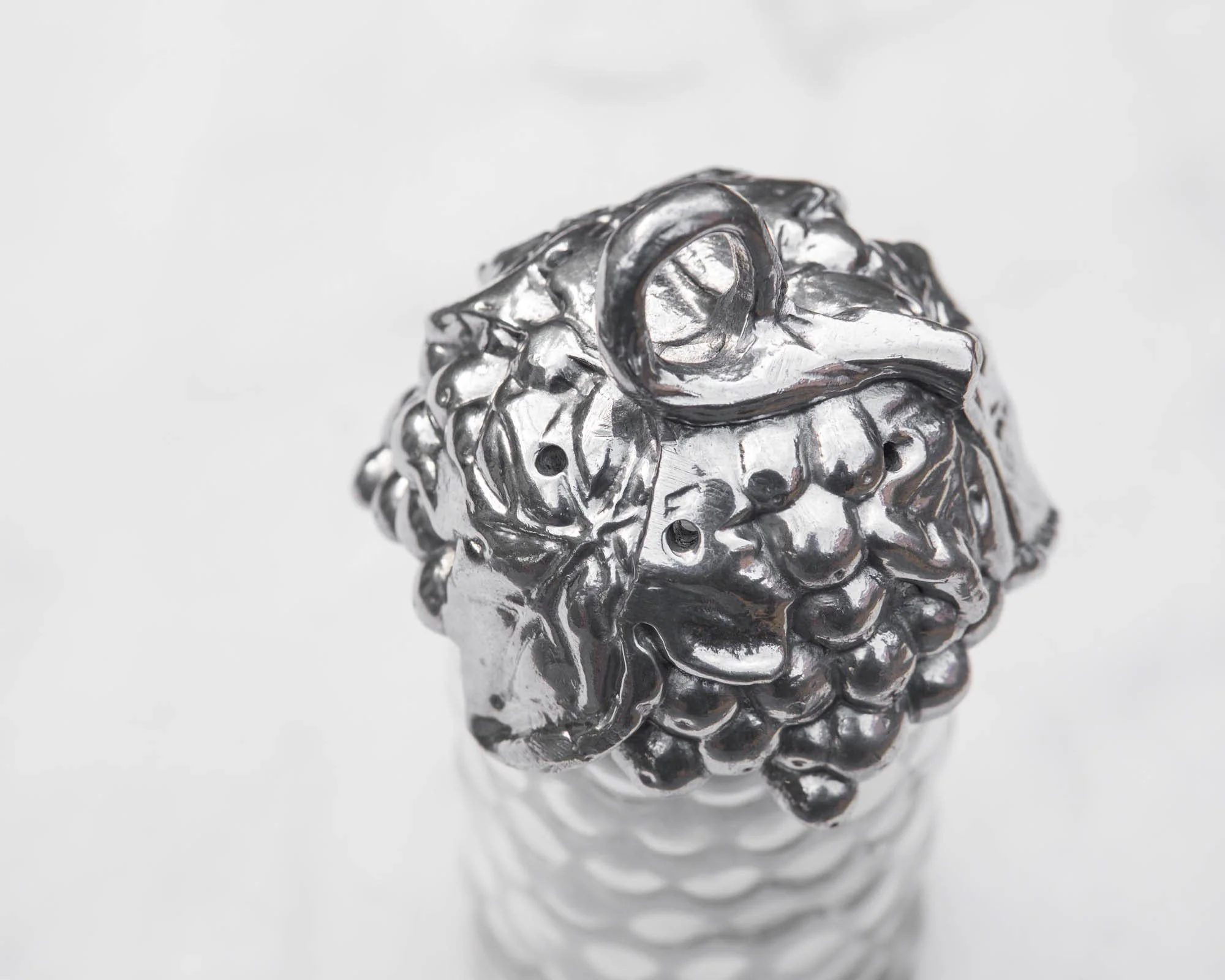 Arthur Court Salt and Pepper Set - Grape - Image 3