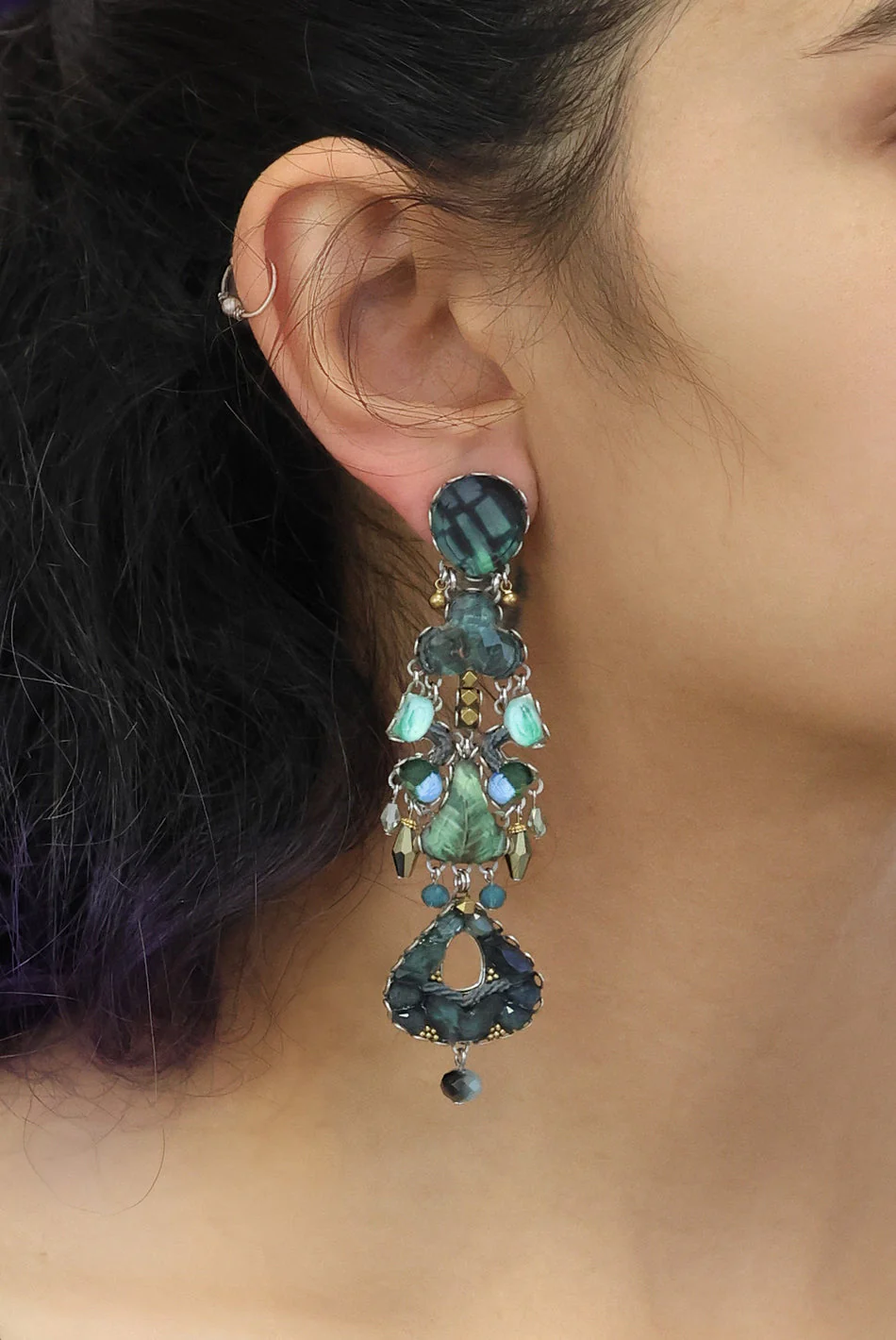 Ayala Bar Emerald Reflection Set, Elowen Earrings - Image 2