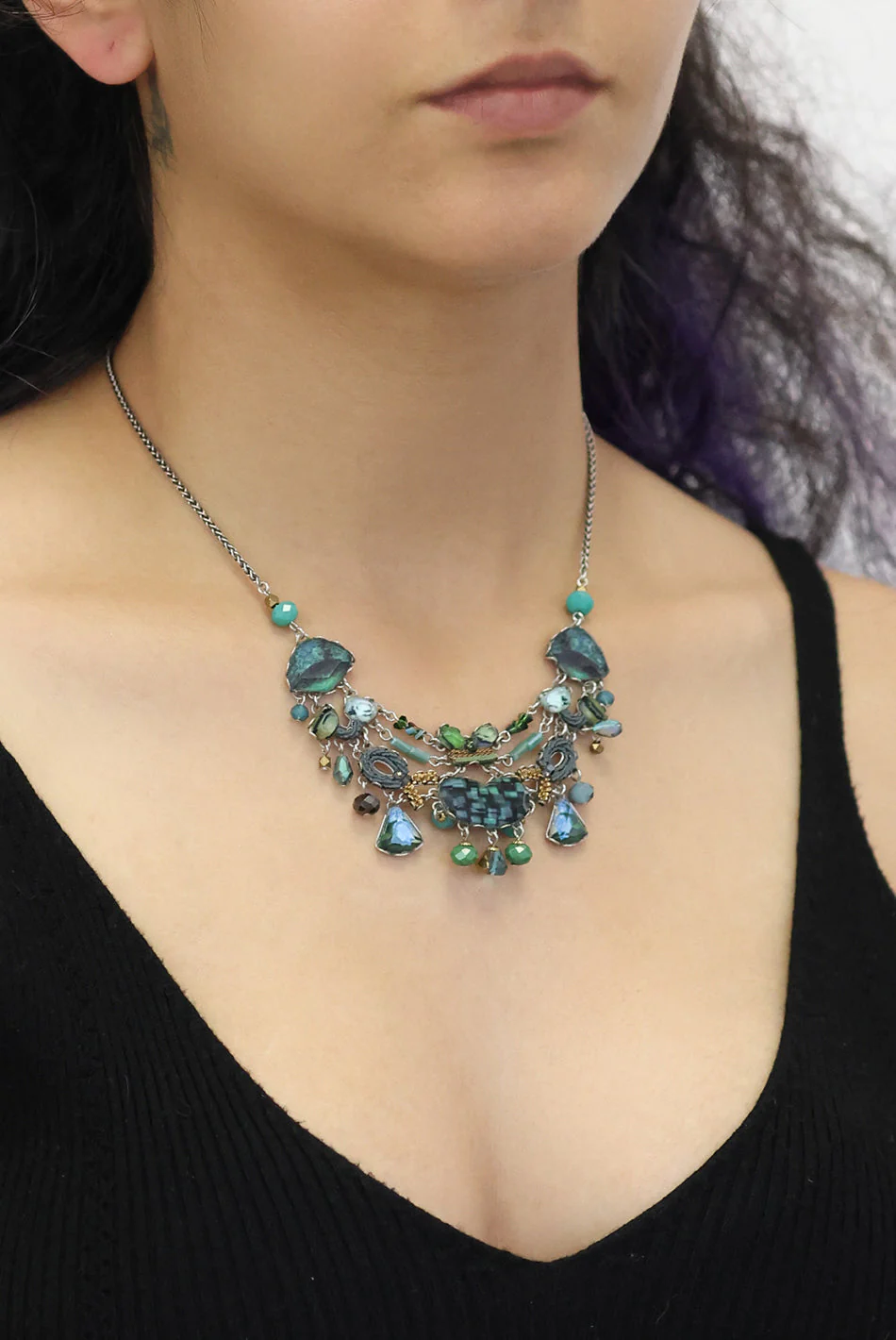 Ayala Bar Emerald Reflection Set, Sylmera Necklace - Image 2