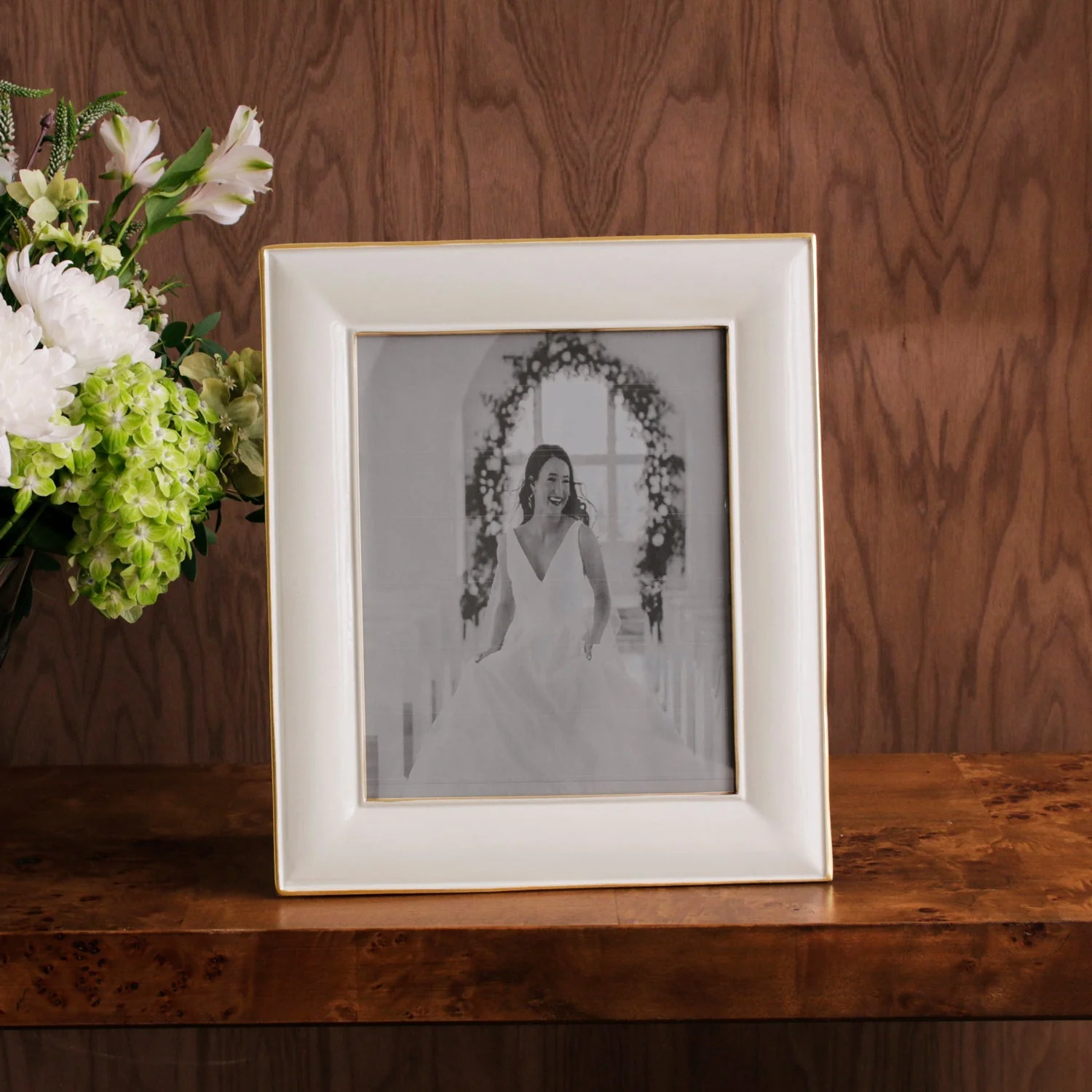Beatriz Ball ENCANTO Charlotte 8 x 10  Cream Frame - Image 4