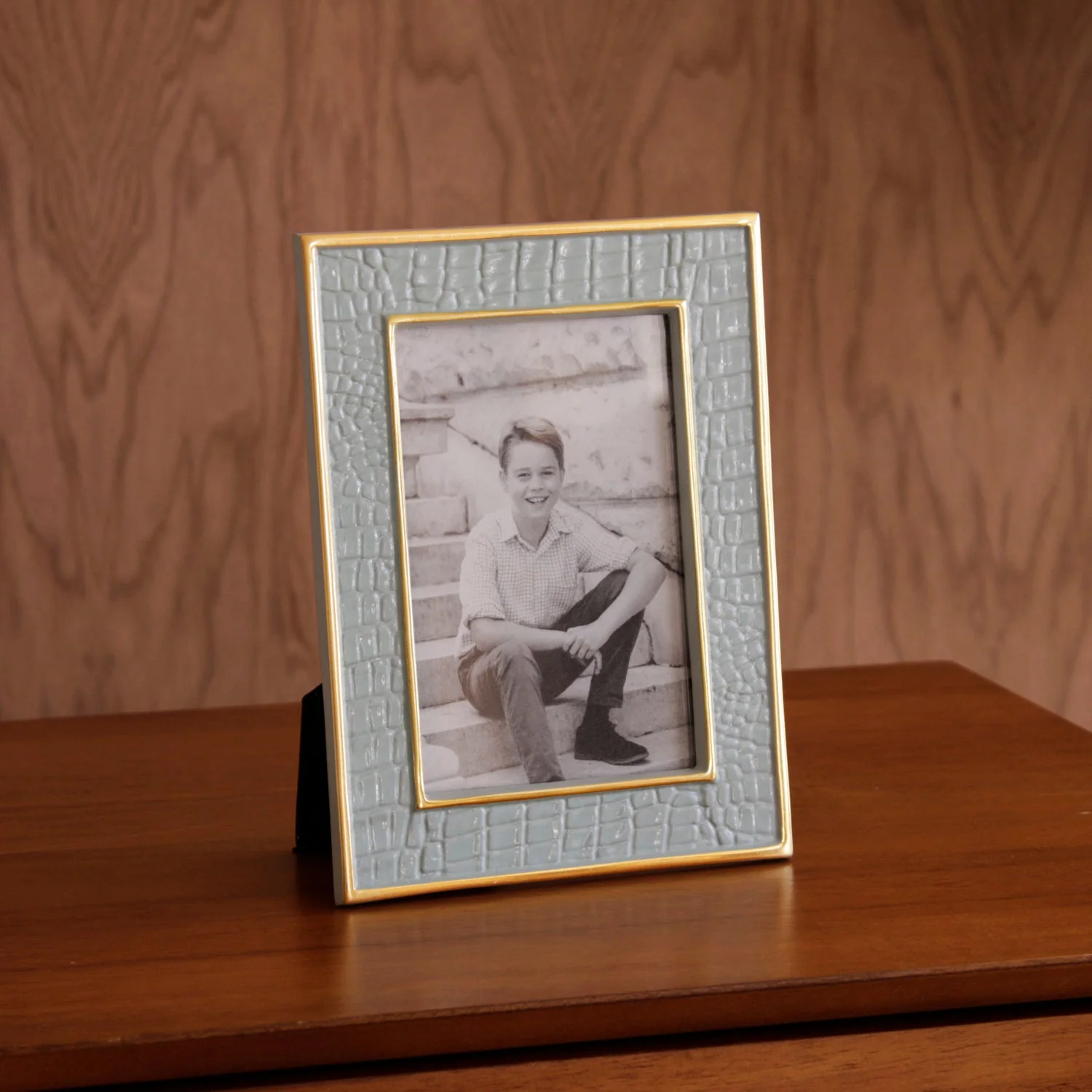 Beatriz Ball ENCANTO Croc 4 x 6 Slate Frame