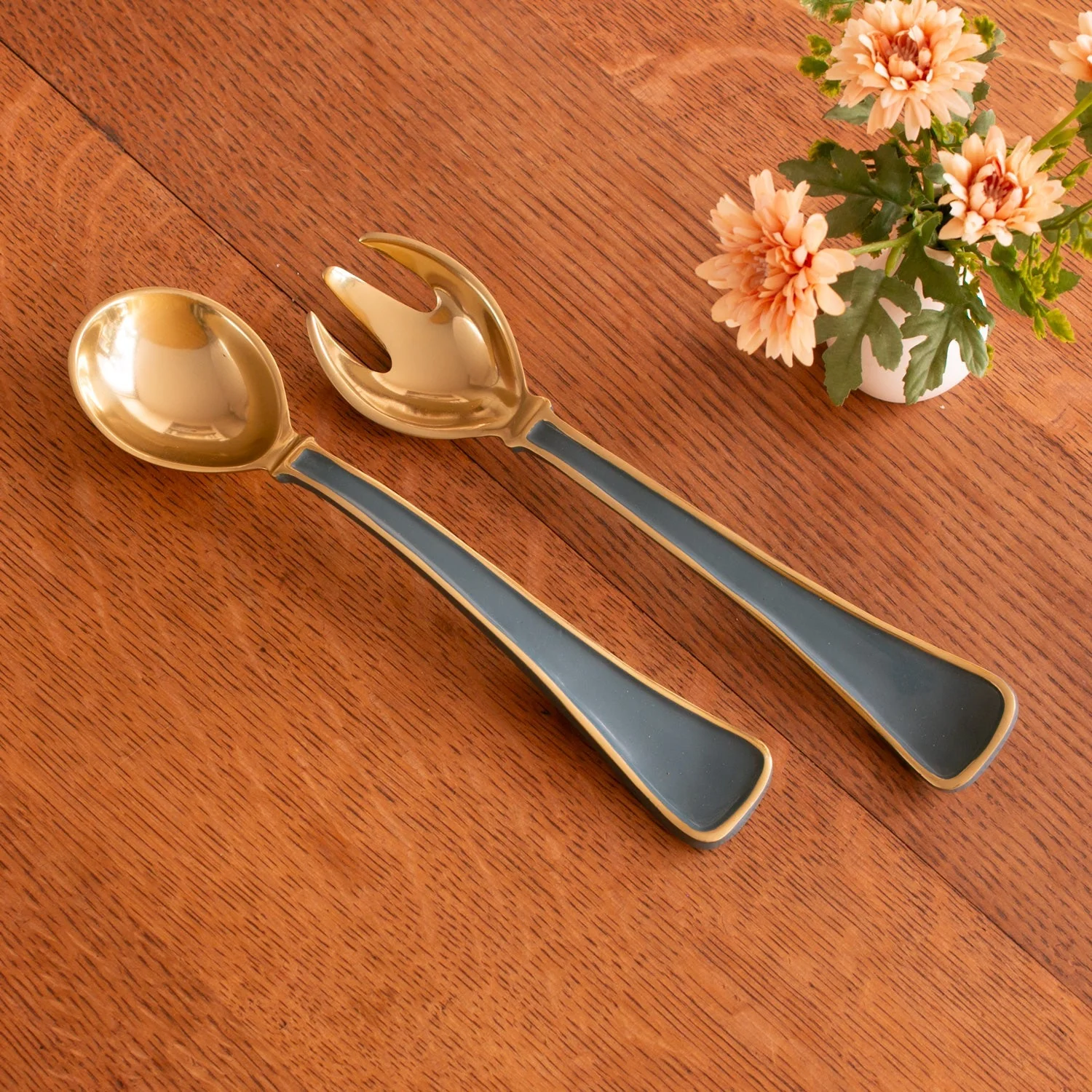 Beatriz Ball ENCANTO Soho Salad Servers Midnight - Image 3
