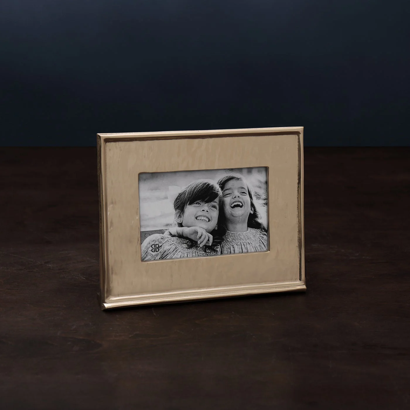 Beatriz Ball FRAME Emerson 5 X 7 Horizontal (Gold)