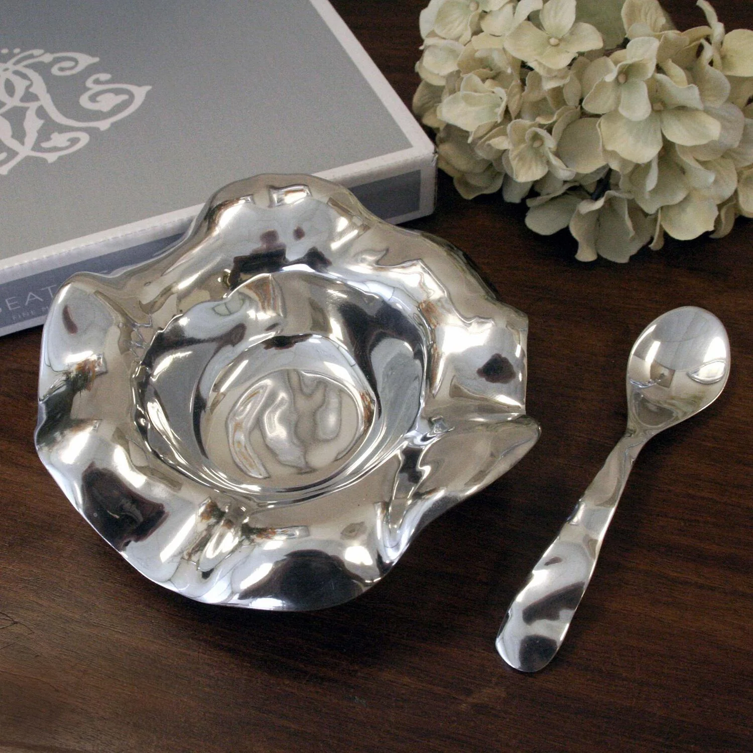 Beatriz Ball GIFTABLES Vento Bowl with Spoon - Image 4