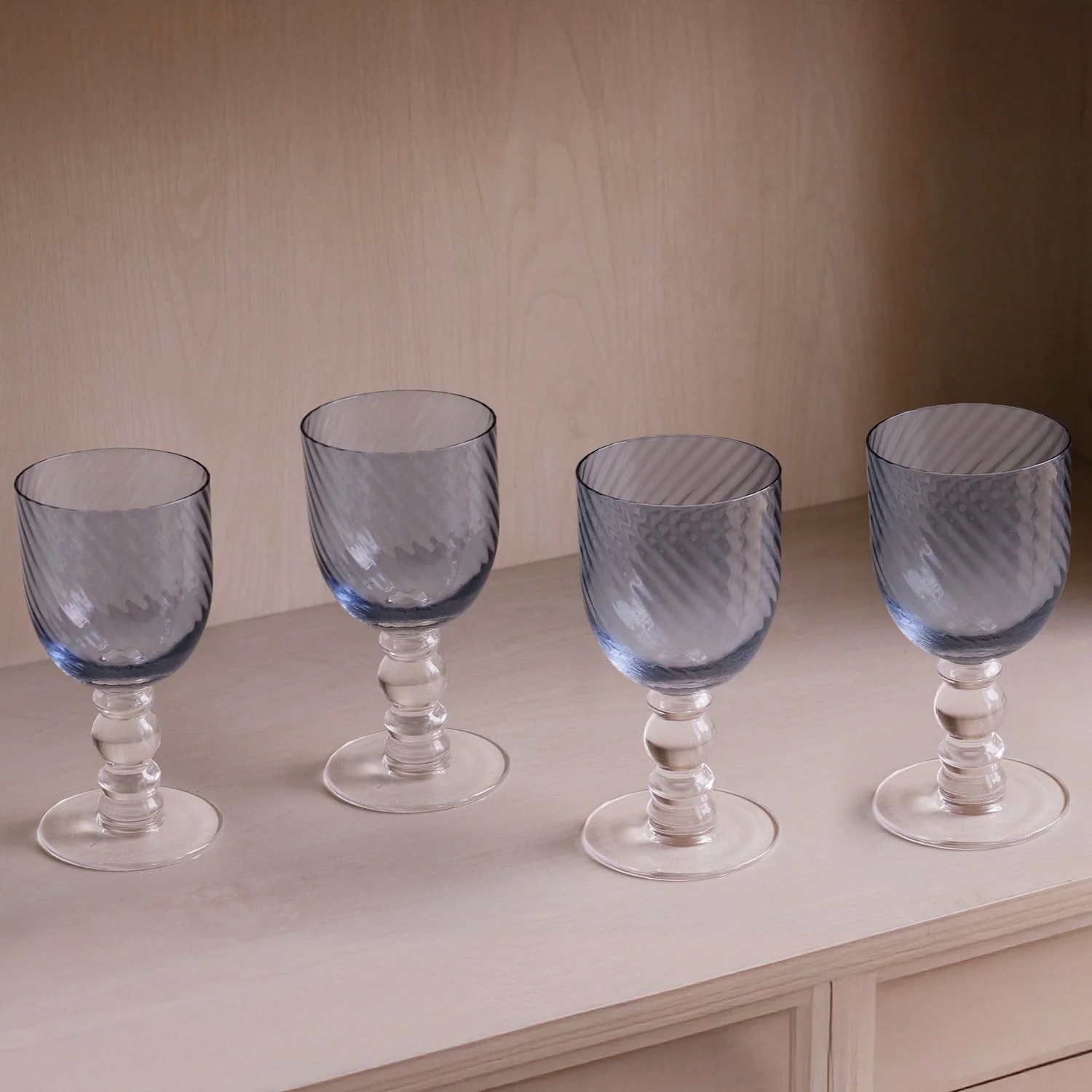 Beatriz Ball GLASS French Swirl Wine Set of 4 (Blue)