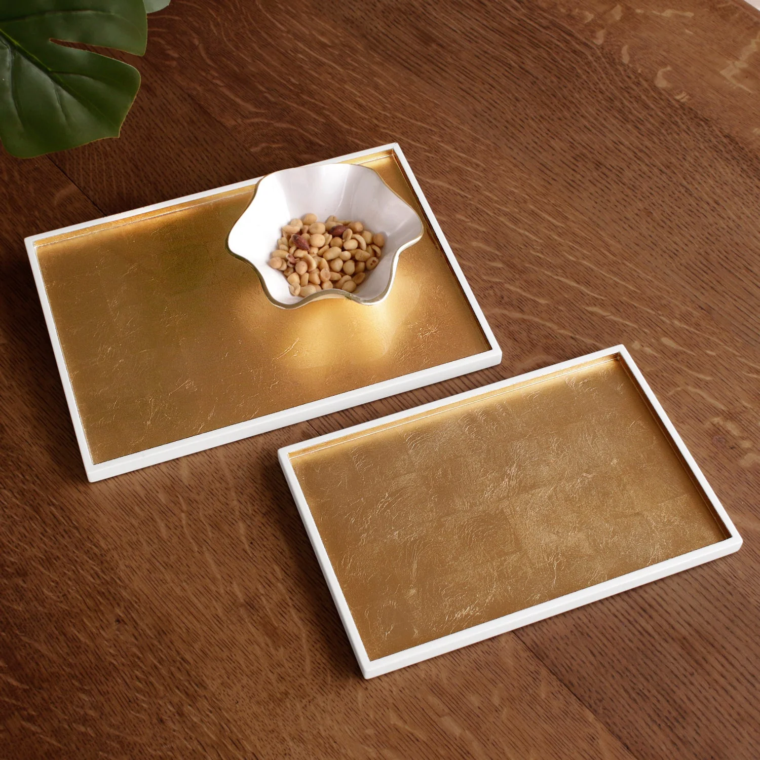 Beatriz Ball INDOCHINE Rectangle Lacquered Trays Set of 2  White and Gold - Image 3