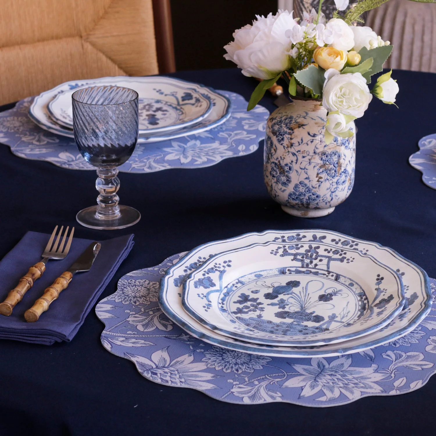 Beatriz Ball VIDA Faenza 11" Dinner Plate Set of 4 White and Blue - Image 10