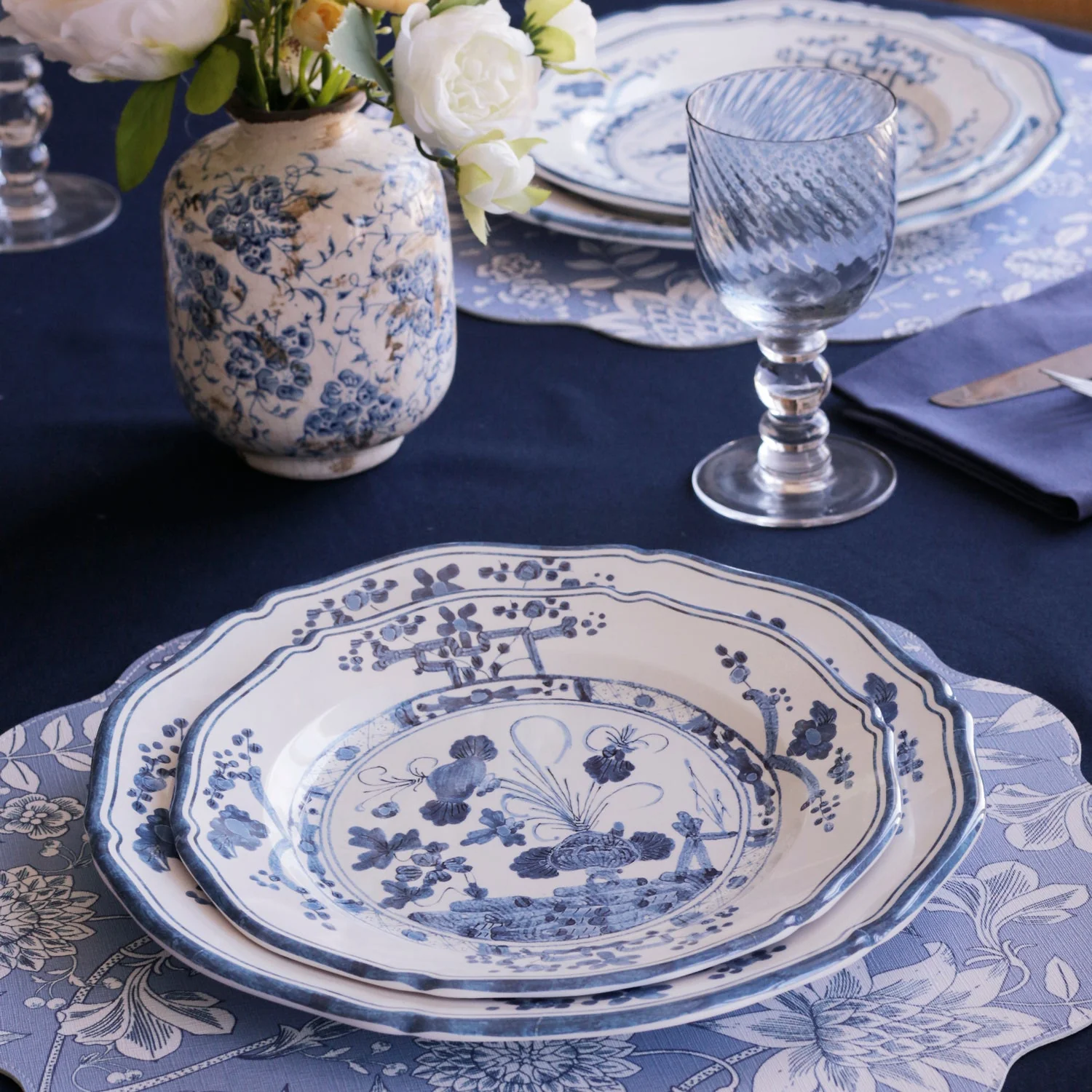 Beatriz Ball VIDA Faenza 11" Dinner Plate Set of 4 White and Blue - Image 9
