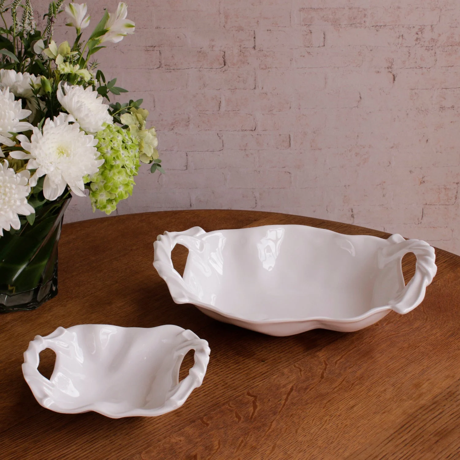 Beatriz Ball VIDA Sasha Medium Bowl with Handles White - Image 5