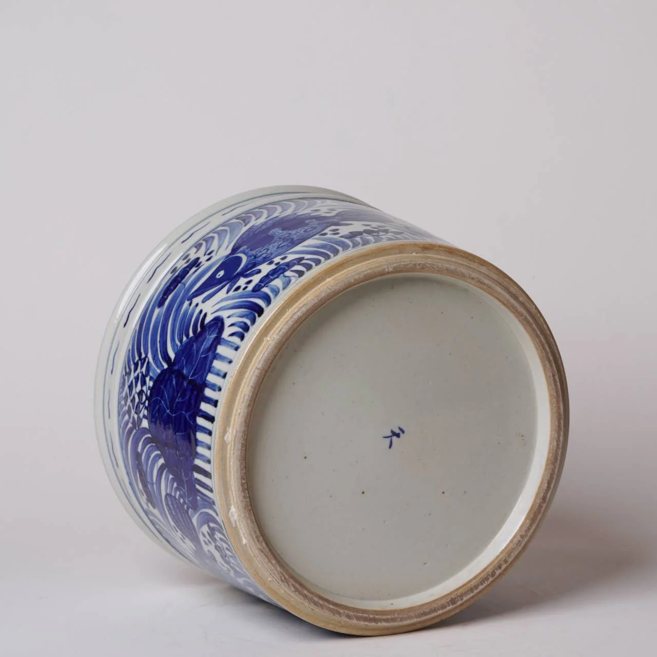 Blue and White Porcelain Fish and Lotus Wide Cachepot - Image 4