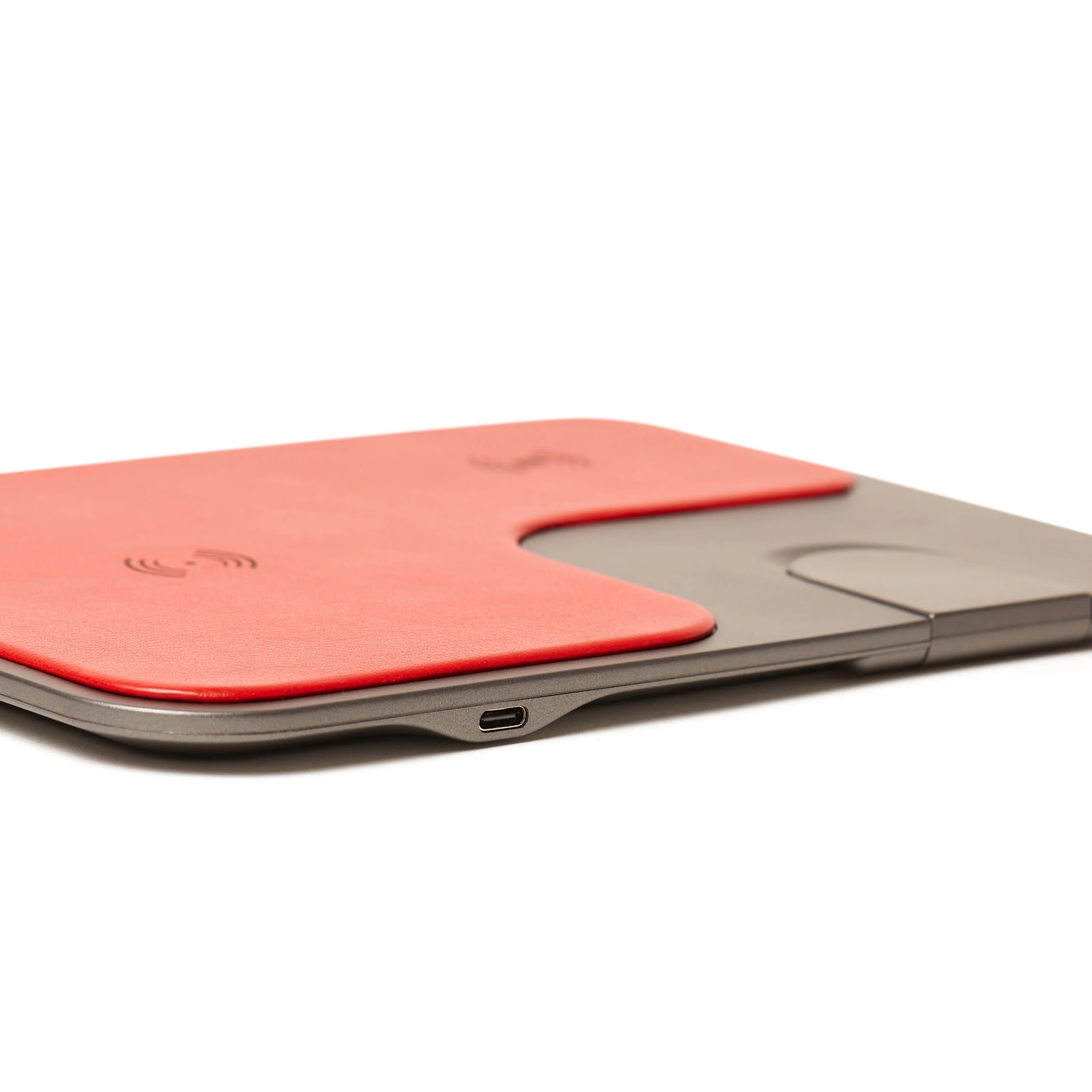 Coen 3 In 1 Wireless Charging Tray - Image 13