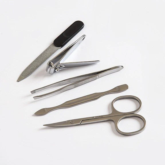 The Navy Blue Primer Manicure Set - Image 3