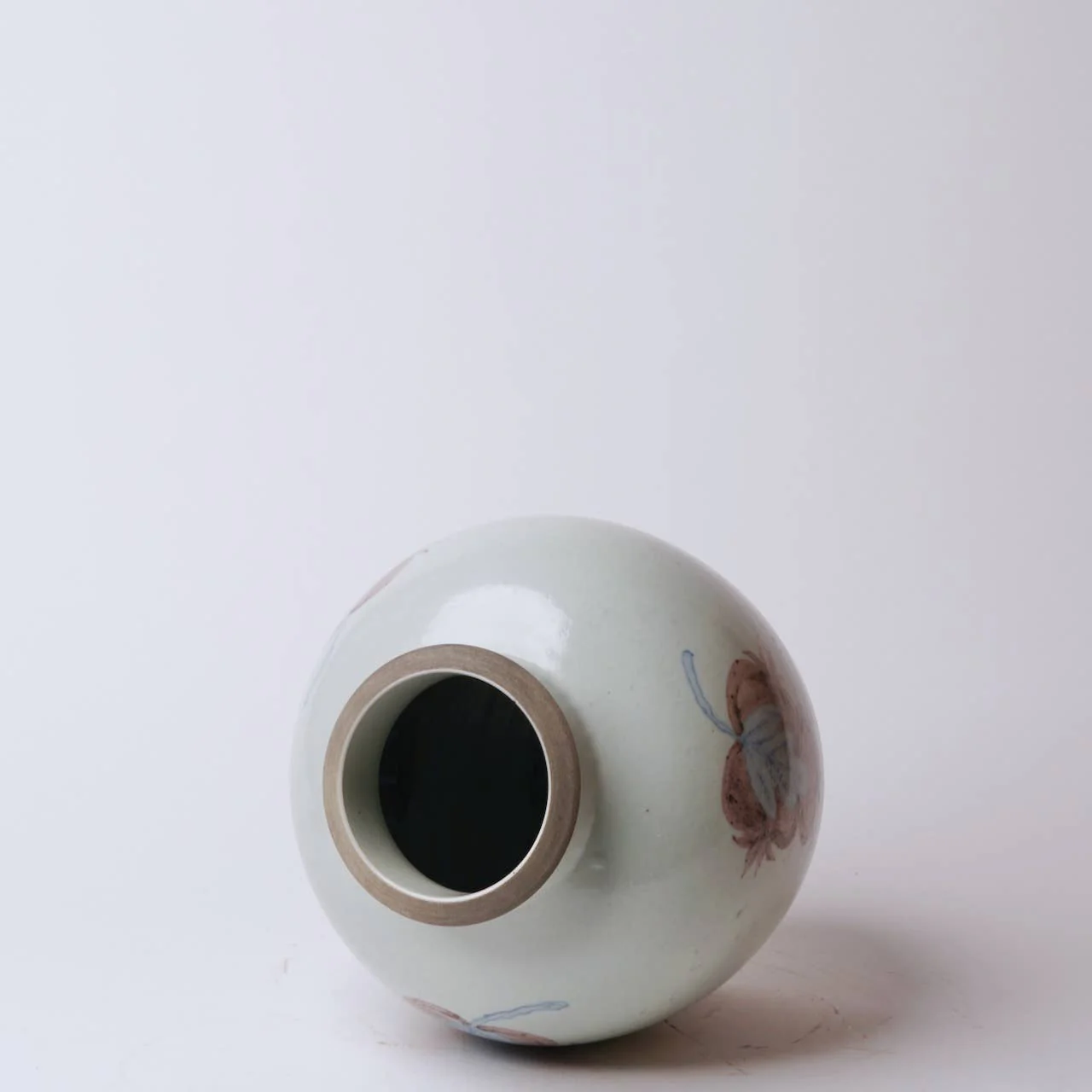 Red and Blue Porcelain Pomegranate Vase with Contrast Lip - Image 2