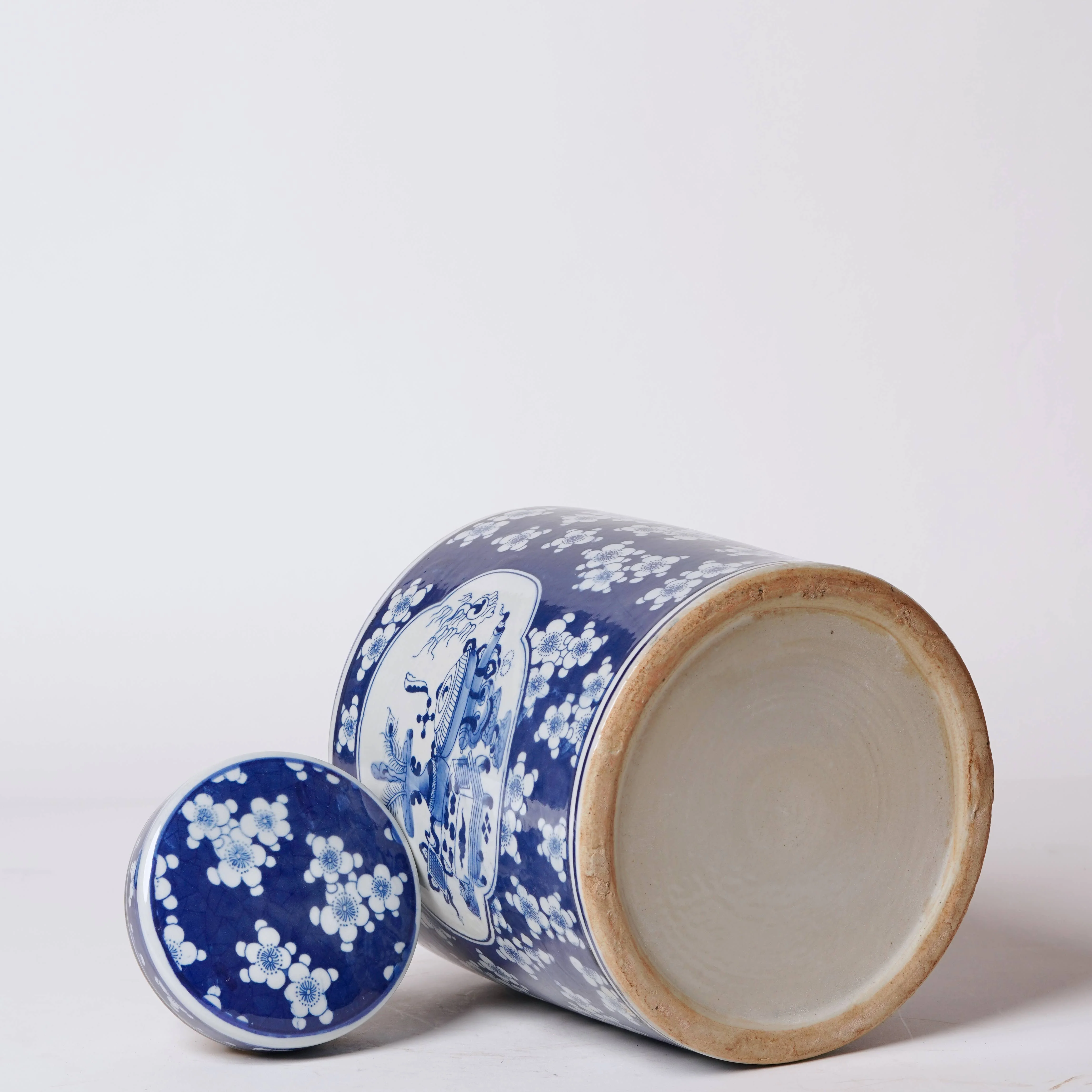 Scholar's Objects Blue and White Porcelain Canister - Image 4