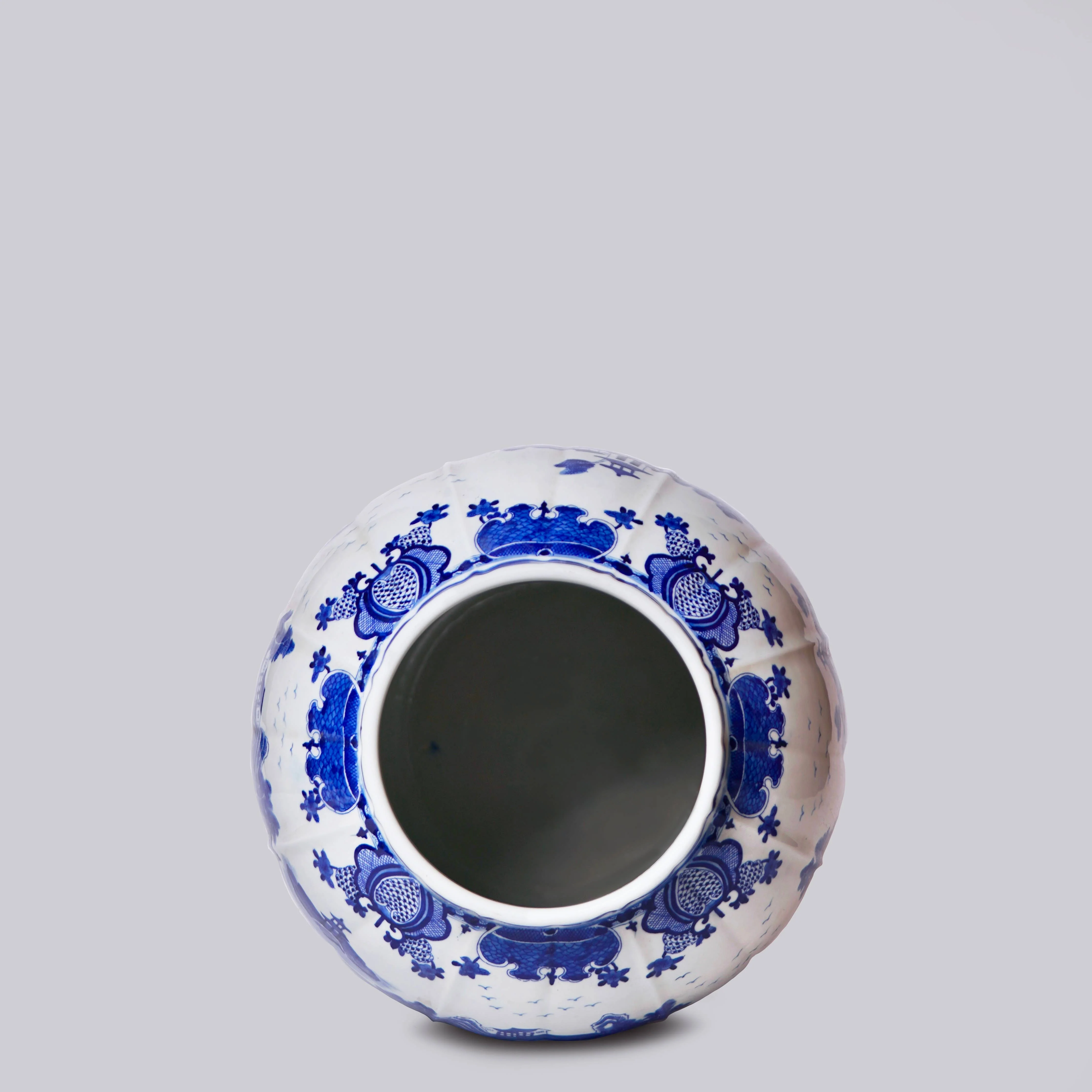 Willow Ware Blue & White Porcelain Ribbed Jar - Image 4