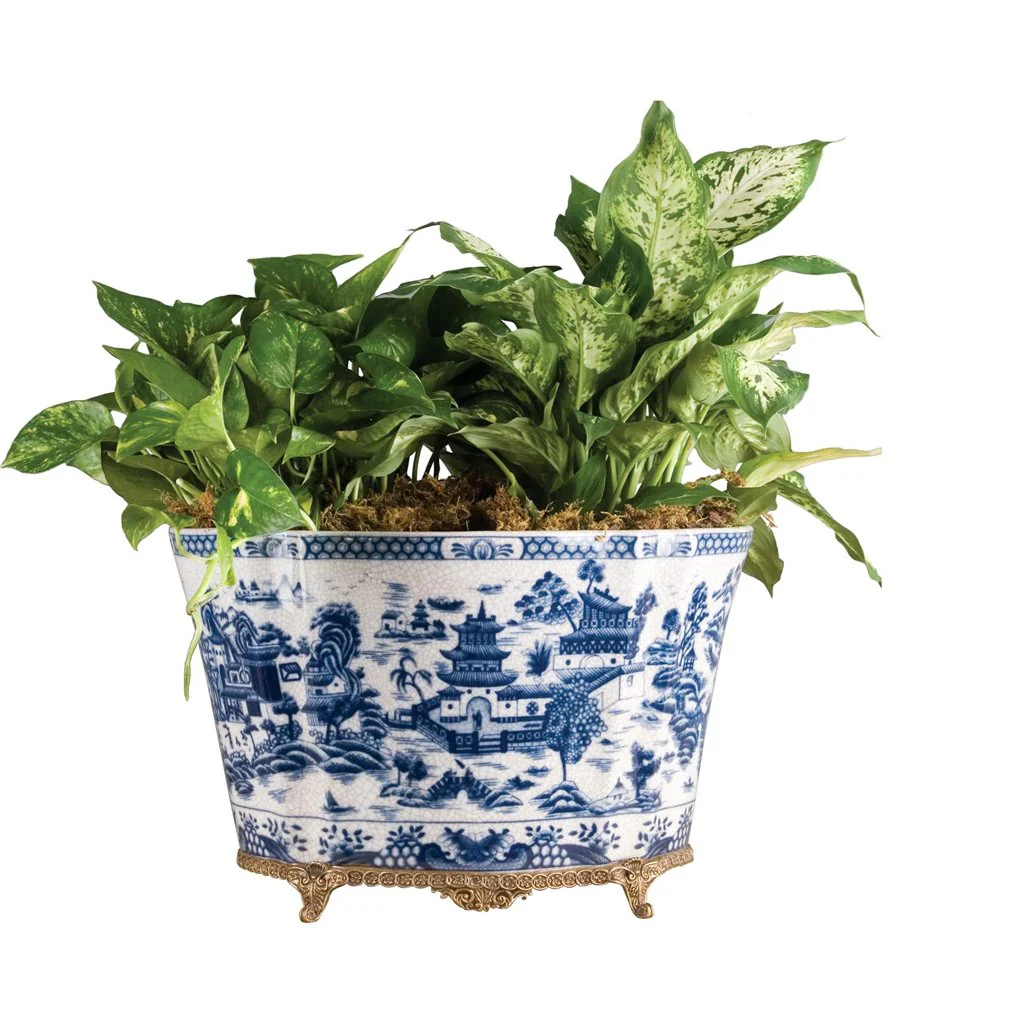 Danny's Fine Porcelain 14.5x11x9.5 Porcelain Planter With Bronze Accent - Blue Willow 14080
