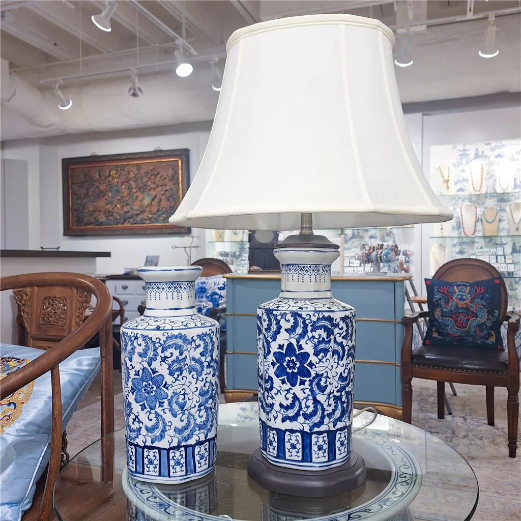 Danny's Fine Porcelain 17L X 15W X 27H Scalloped Shape Vase Lamp (Shade: 290-17-Be) 40935-L - Image 6