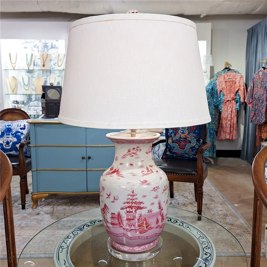Danny's Fine Porcelain 17Lx17Wx29H Porcelain Lamp - Pink And White Willow [Acrylic_Base/Sh:2-847-17] 14212-LA - Image 2
