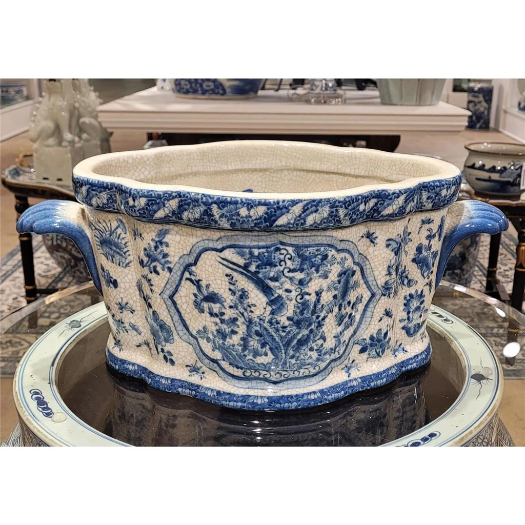 Danny's Fine Porcelain 18X10X10 FOOTBATH - B/W BIRDS & FLORAL(WOOD STAND SOLD SEPARATELY: G216-13.5) 11618 - Image 2