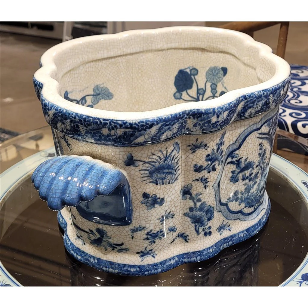 Danny's Fine Porcelain 18X10X10 FOOTBATH - B/W BIRDS & FLORAL(WOOD STAND SOLD SEPARATELY: G216-13.5) 11618 - Image 6