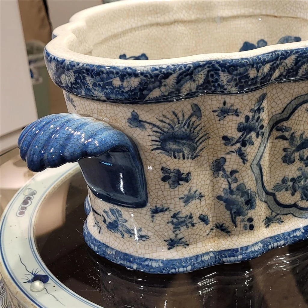 Danny's Fine Porcelain 18X10X10 FOOTBATH - B/W BIRDS & FLORAL(WOOD STAND SOLD SEPARATELY: G216-13.5) 11618 - Image 8