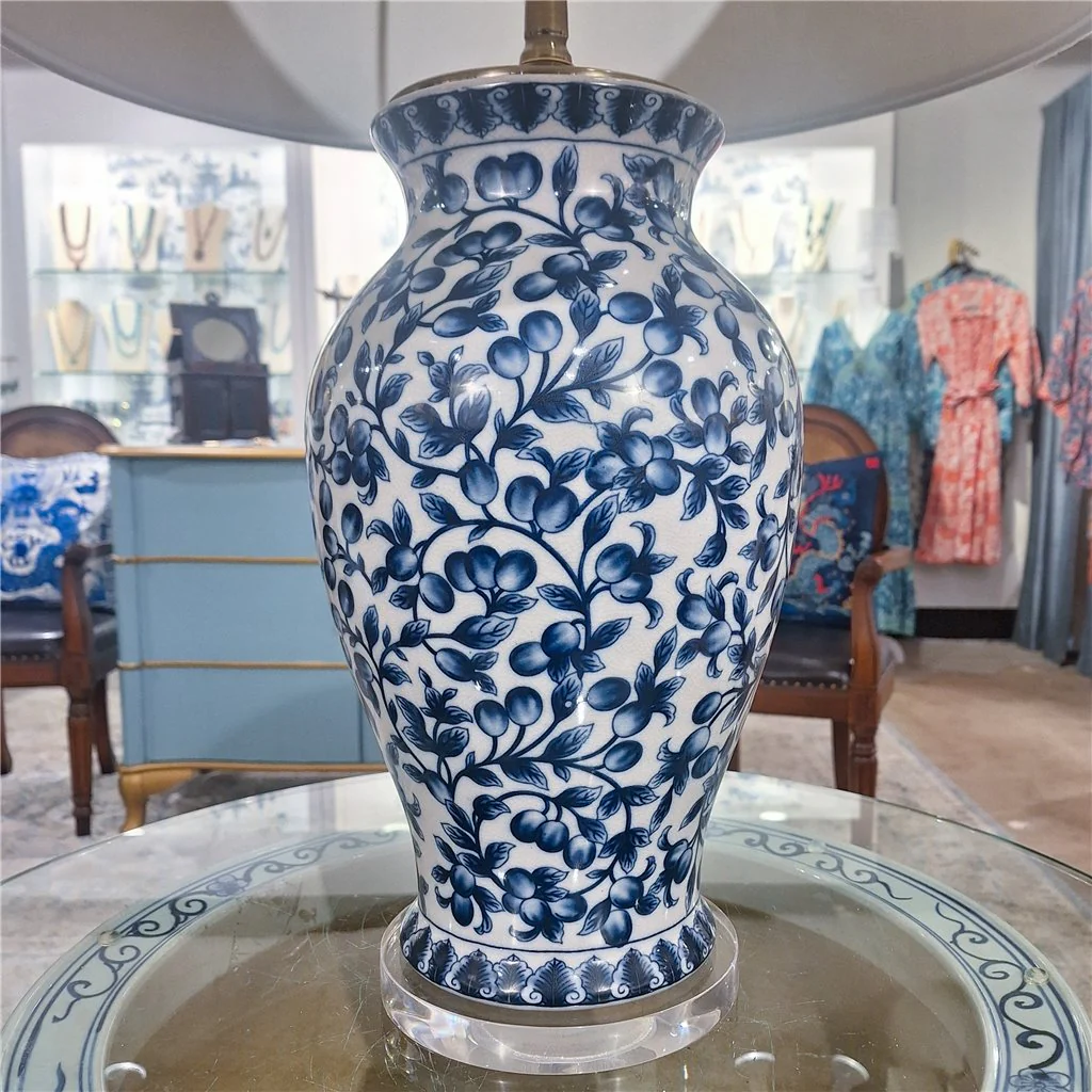 Danny's Fine Porcelain 19Lx19Wx32H Porcelain Vase Lamp - Blue And White Filigree [Acrylic_Base/Sh:2-847-19] 14053-LA - Image 9