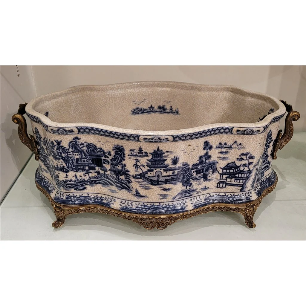 Danny's Fine Porcelain 20x11.5x7 Porcelain Planter With Bronze Ormolu - Blue Willow 14069 - Image 11