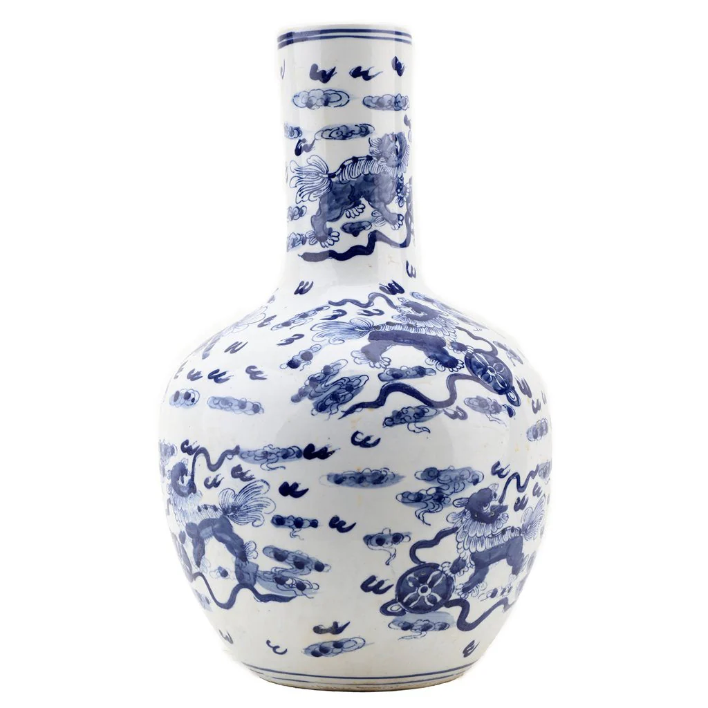 Danny's Fine Porcelain Ball Vase - Lions - Blue And White Classic 50789