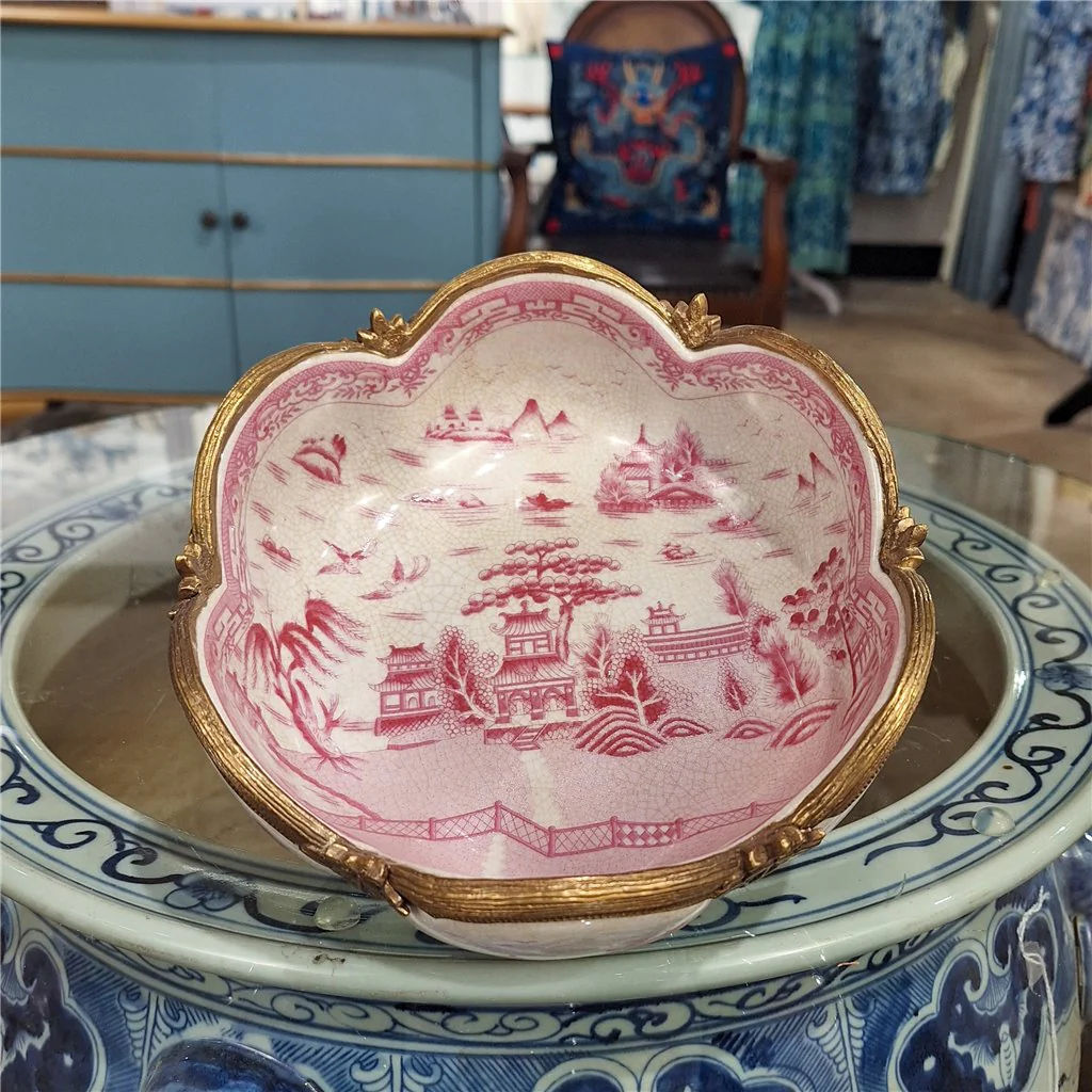 Danny's Fine Porcelain Basin With Bronze-Pink Willow 14269 - Image 6