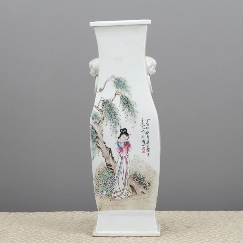 Danny's Fine Porcelain Beauty Scene Rectangle Vase 50128 - Image 7