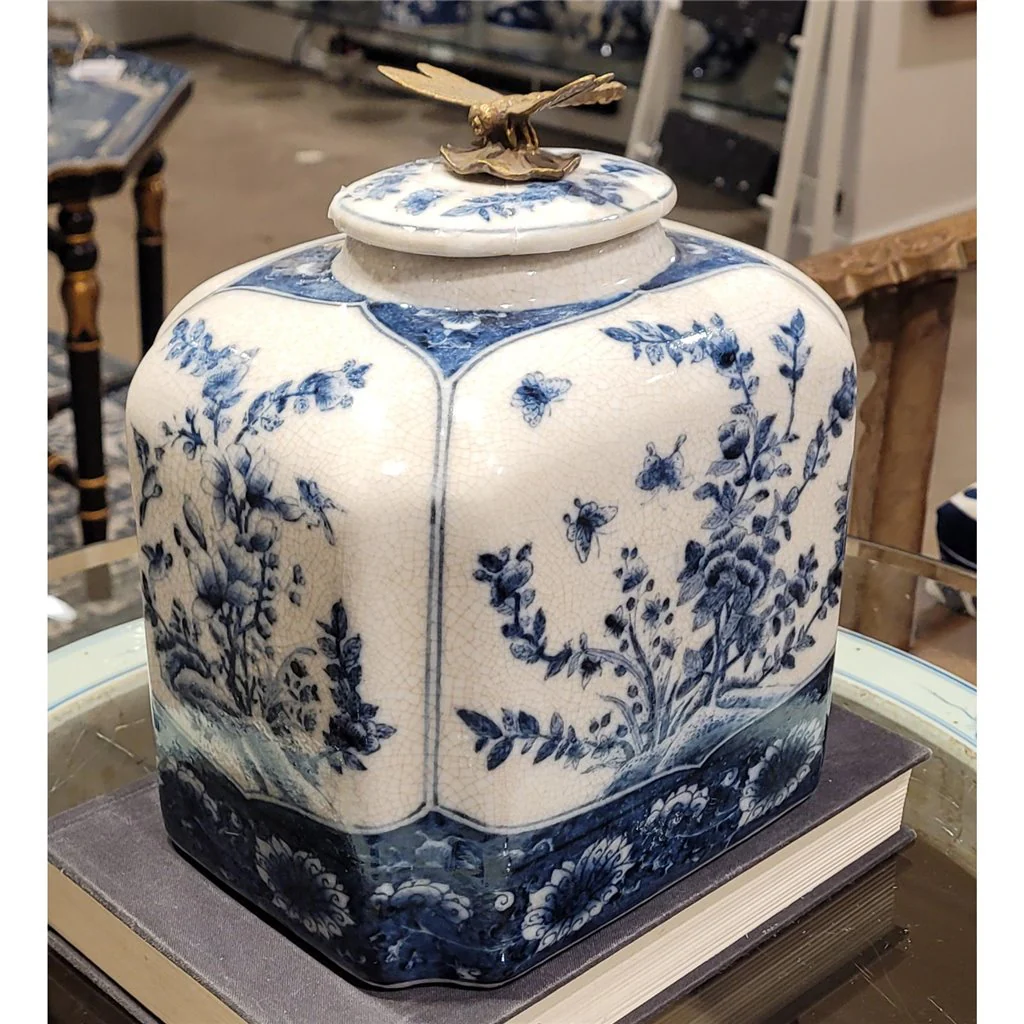 Danny's Fine Porcelain Box - Blue And White 14113 - Image 3