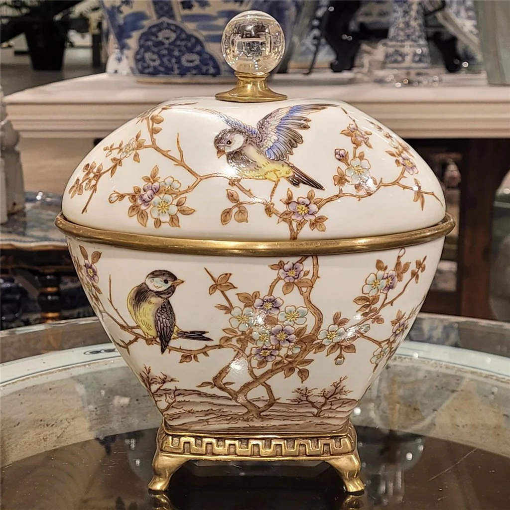 Danny's Fine Porcelain Box With Bronze - Xiamena 60323 - Image 8