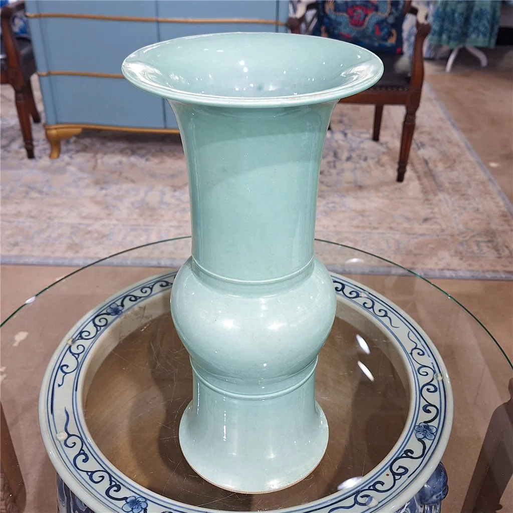 Danny's Fine Porcelain Celedon Elegant Vase 50824 - Image 17