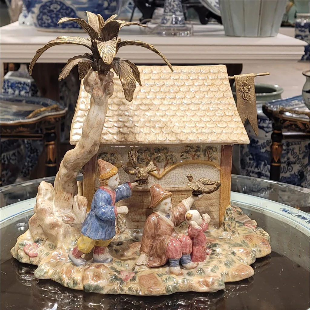 Danny's Fine Porcelain Figurine House 13808 - Image 2