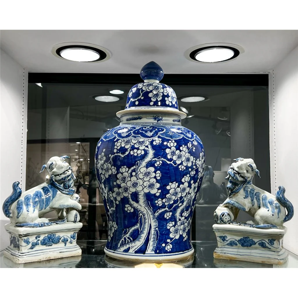 Danny's Fine Porcelain Foo Dogs Pair 50618 - Image 17