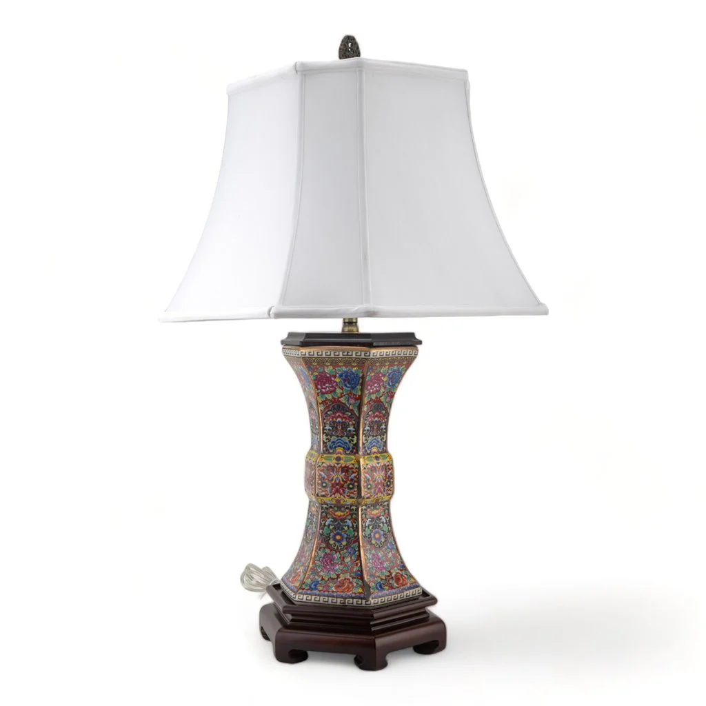 Danny's Fine Porcelain Hexagonal Imperial Cup Vase Lamp 51131-L - Image 6