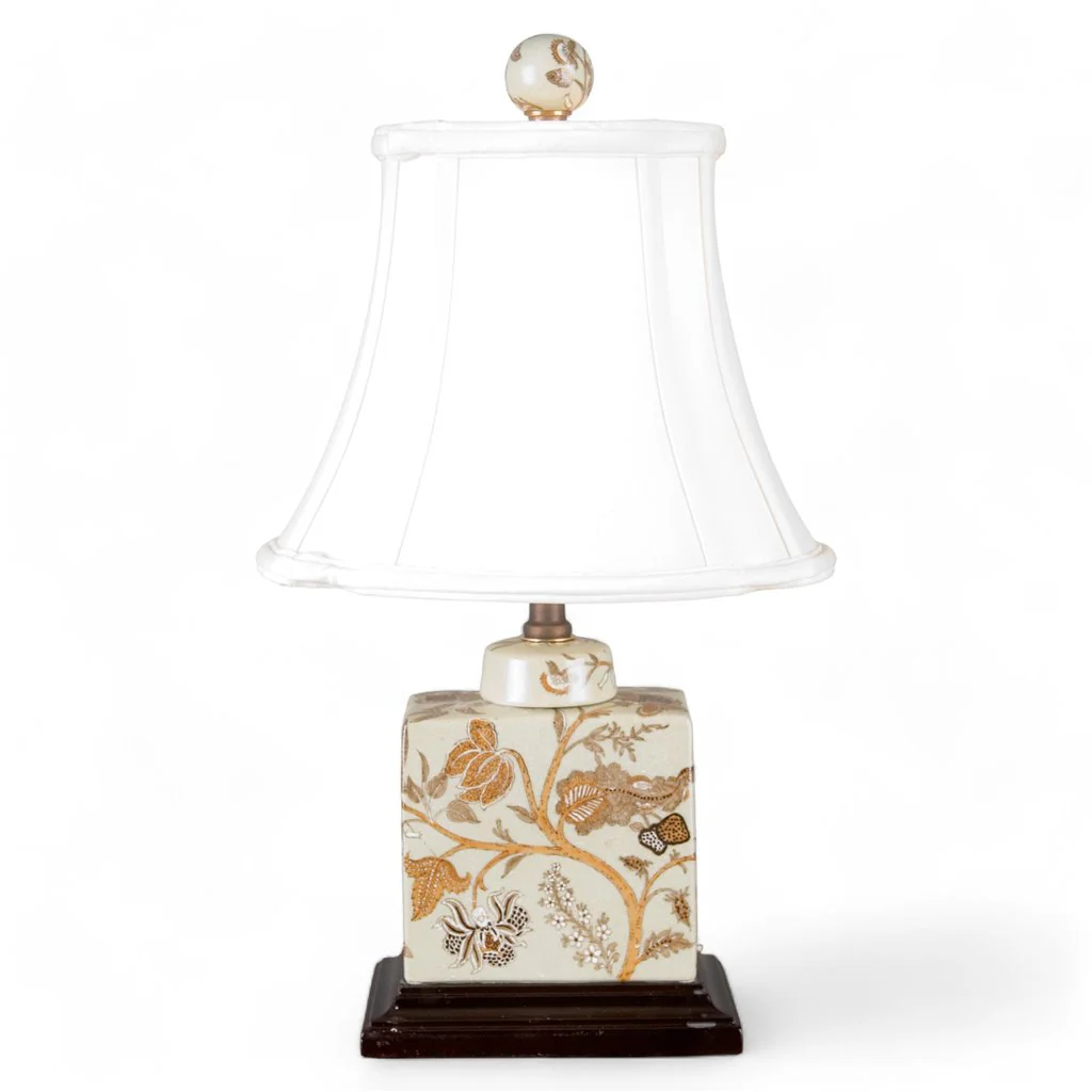 Danny's Fine Porcelain Lamp 60305-L