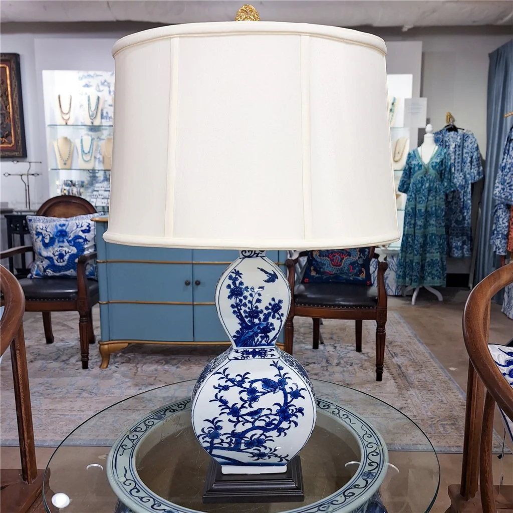 Danny's Fine Porcelain Lamp - Classic B/W 50739-L - Image 2