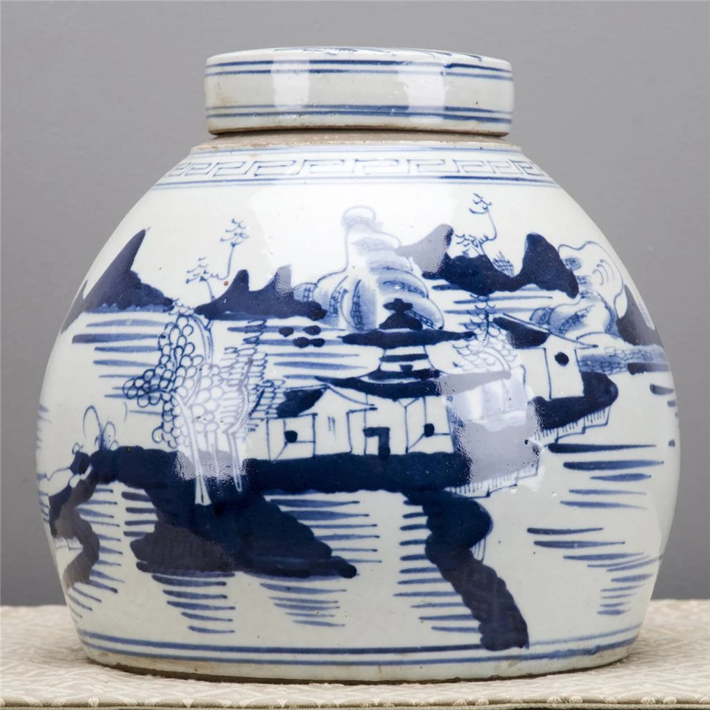 Danny's Fine Porcelain Lidded Jar 50540 - Image 3