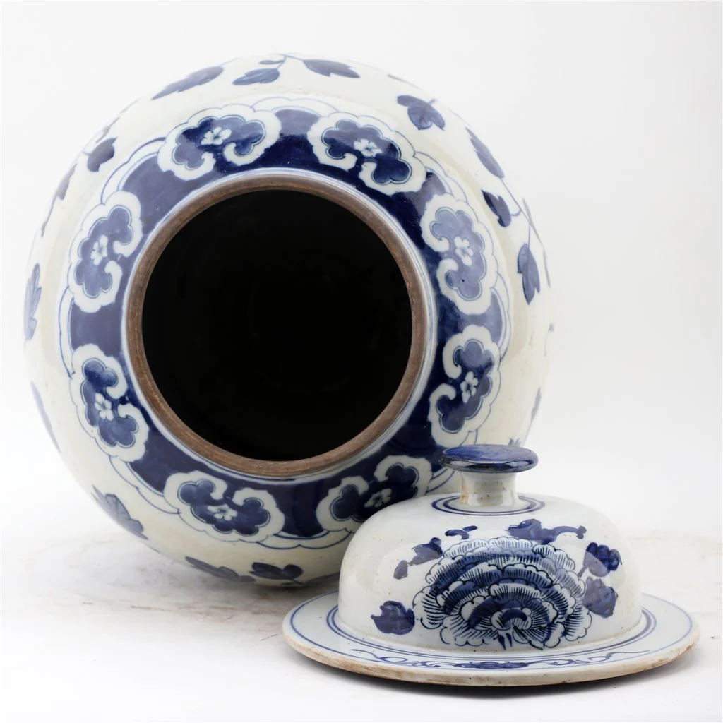 Danny's Fine Porcelain Lidded Temple Jar - Floral And Dragons - Blue And White Classic 50874 - Image 7