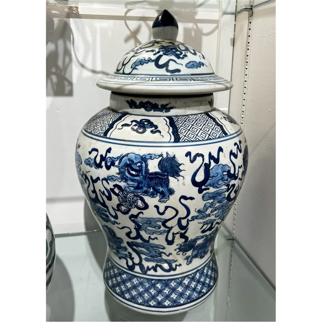 Danny's Fine Porcelain Lidded Warrier Jar - Lions - Blue And White Classic 50846 - Image 10