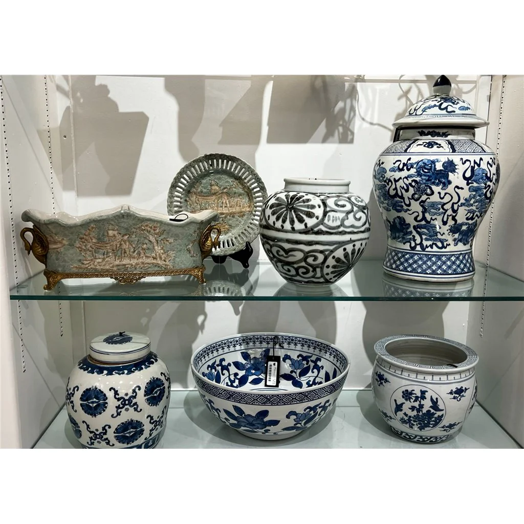 Danny's Fine Porcelain Lidded Warrier Jar - Lions - Blue And White Classic 50846 - Image 11