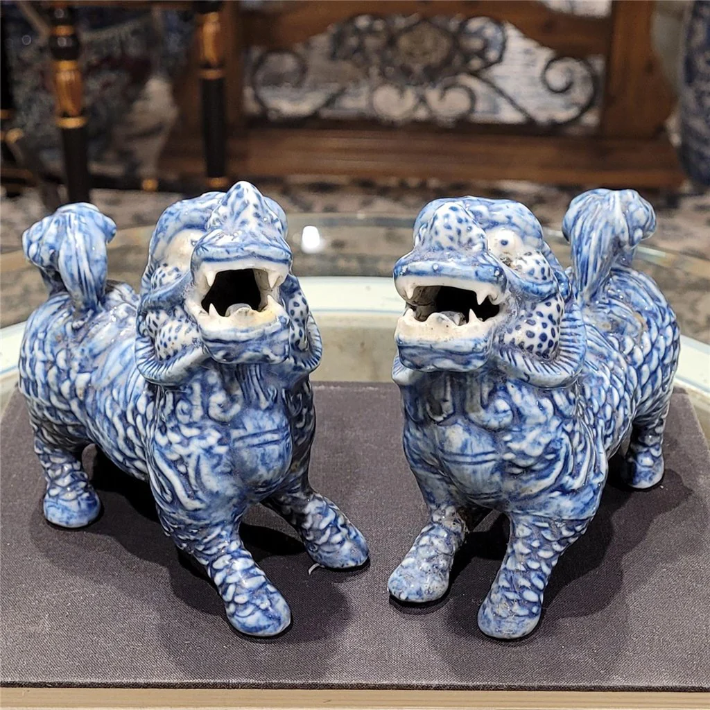 Danny's Fine Porcelain Lion -Smaller-Pair 50826 - Image 2