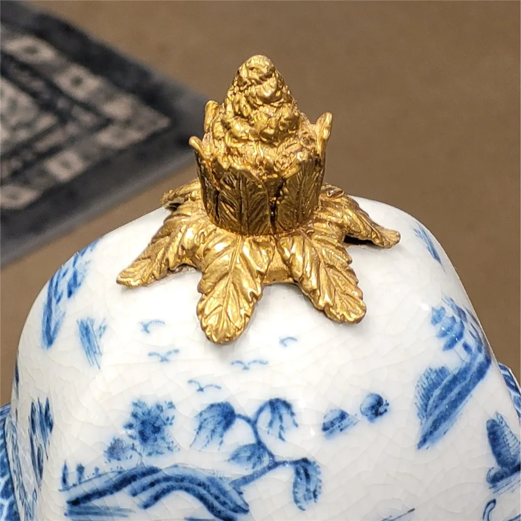 Danny's Fine Porcelain Octagonal Lidded Jar With Bronze Ormolu- Blue Willow 60370 - Image 13