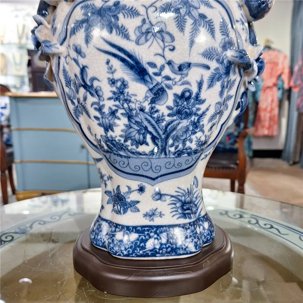 Danny's Fine Porcelain Oval Flower Vase Lamp 11402-L - Image 6