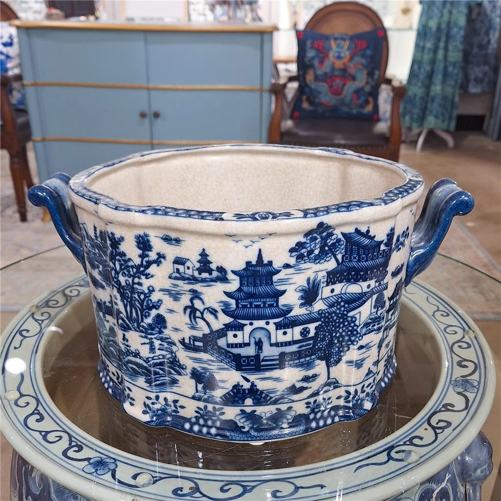 Danny's Fine Porcelain OVAL PLANTER - BLUE WILLOW 14254 - Image 2