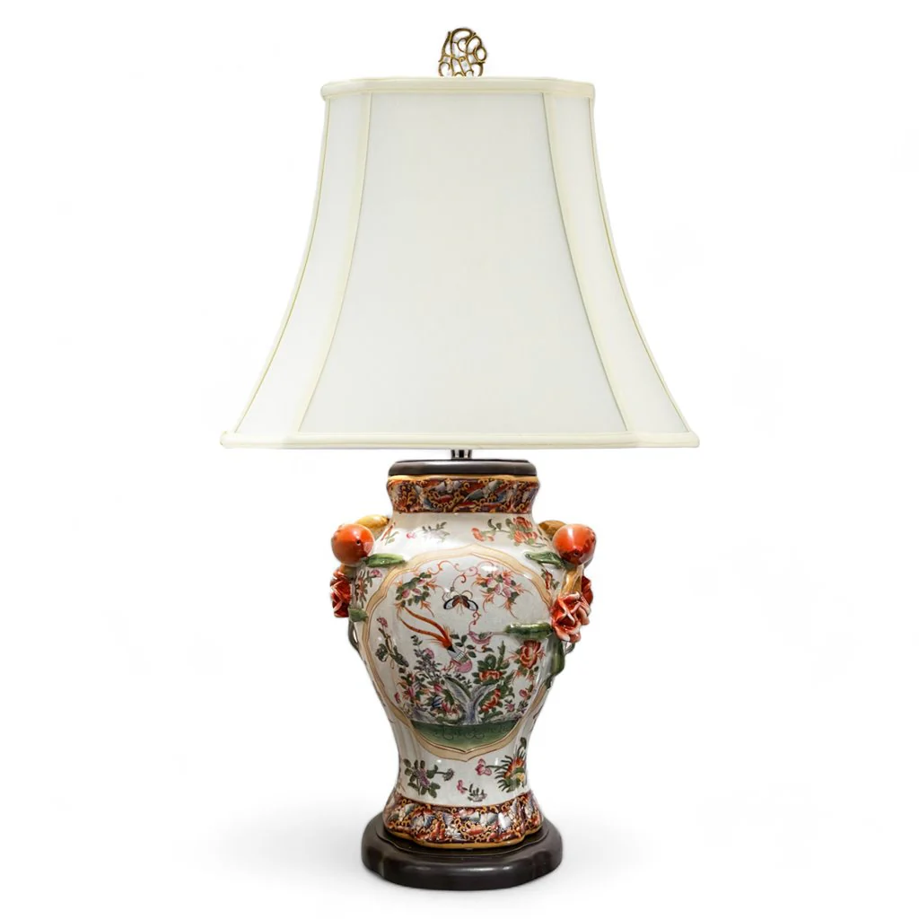 Danny's Fine Porcelain Oval Pomeg Vase W/ Std Lamp 12400-L